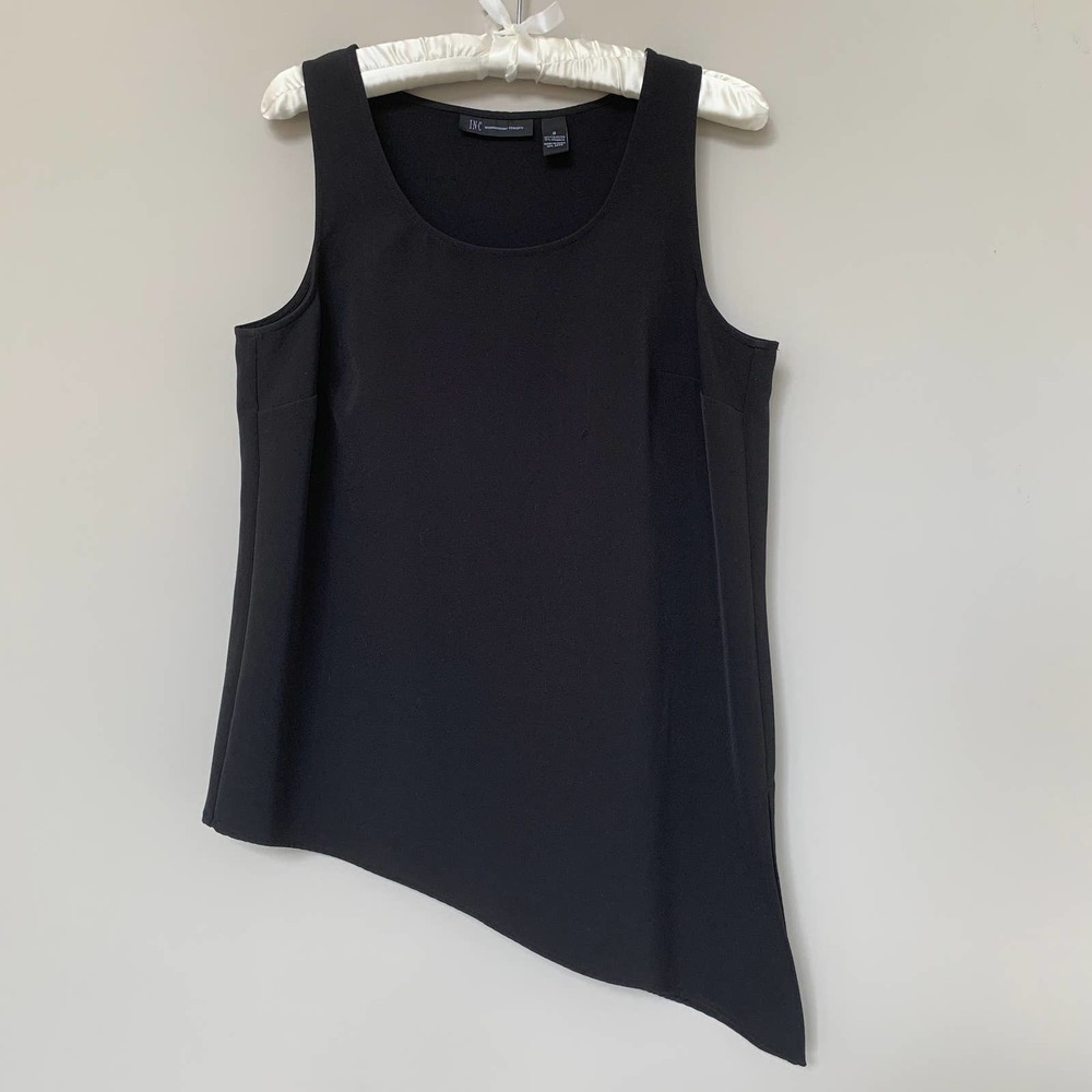 INC International Concepts black tank top asymmetrical hem left slit size 8 🖤🖤